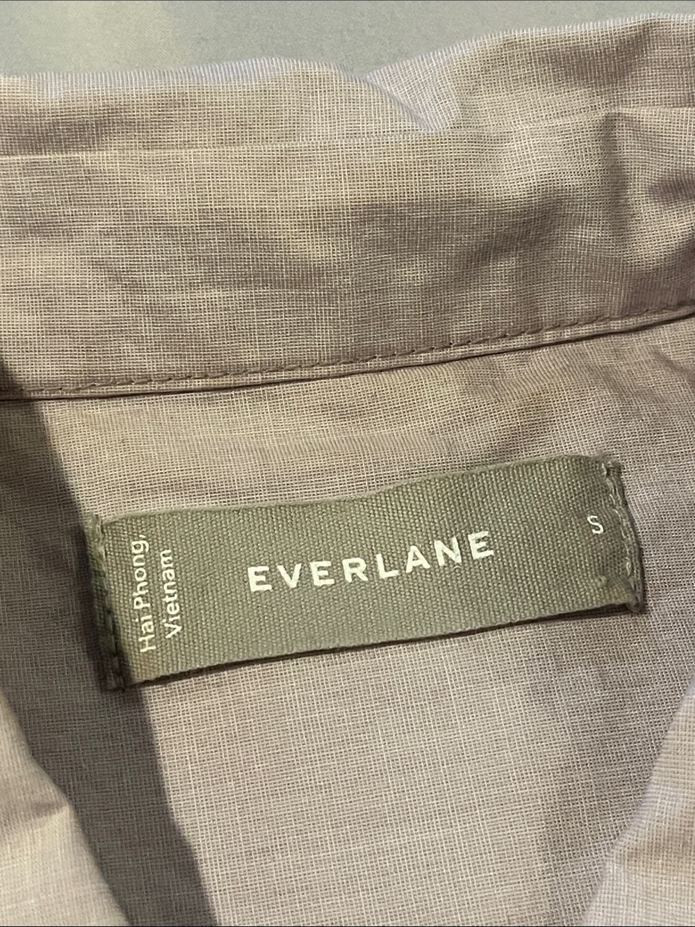 Everlane Light Lavender Boxy Short-Sleeve Button-Down Shirt - Picture 2 of 4